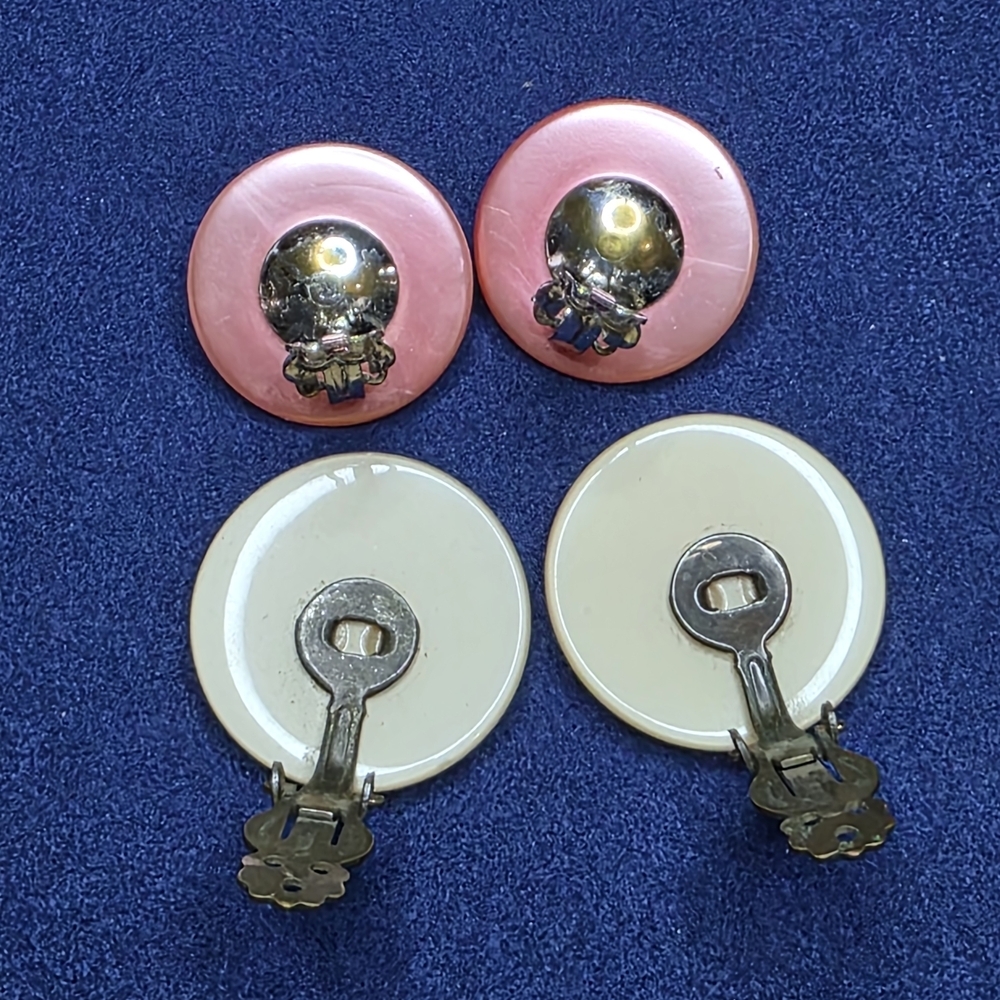 Vintage Japan Clip On Earrings Lot 2 Pairs Mid Century Pink Beige 894 - Picture 4 of 5
